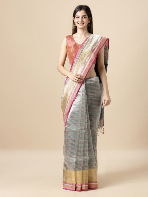 

Taneira Grey Checked Pure Silk Saree