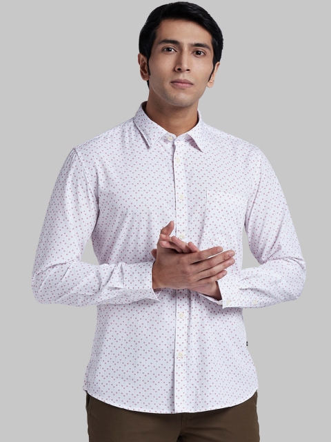 

Parx Men White & Red Regular Fit Printed Casual Shirt