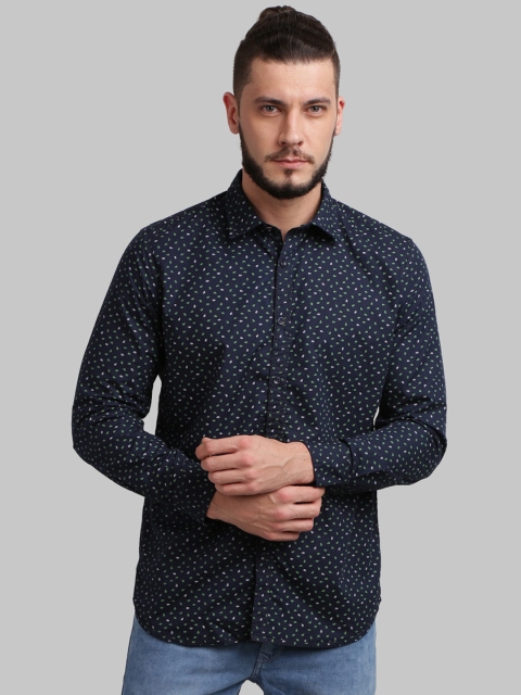 

Parx Men Green Regular Fit Printed Casual Shirt