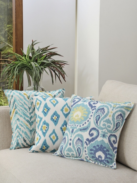 

BLUE BOAT Blue & White Set of 3 Abstract Square Cushion Covers