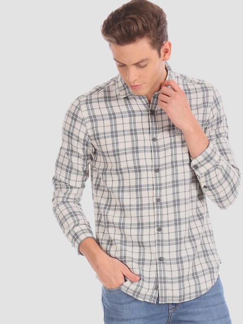 U.S. Polo Assn. Denim Co. Men Off-White Regular Fit Checked Casual Shirt