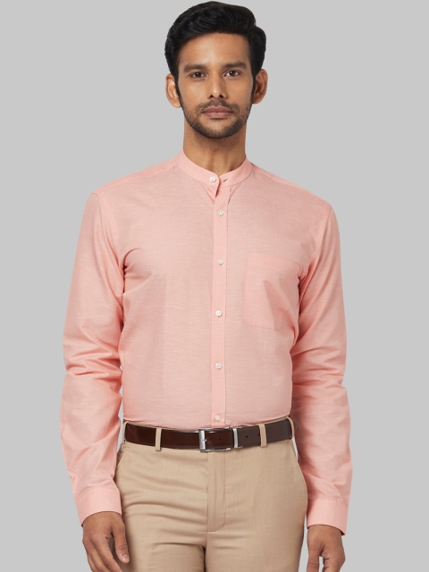 

Park Avenue Men Orange Regular Fit Solid Formal Shirt