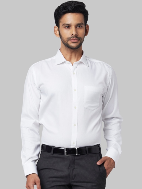 

Park Avenue Men White Regular Fit Solid Casual Shirt