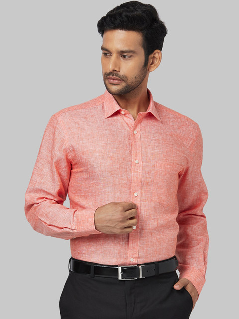 

Park Avenue Men Orange Regular Fit Solid Formal Shirt