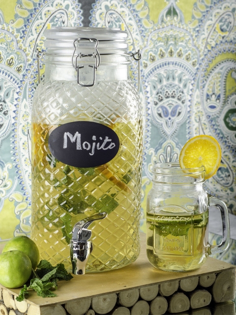 

White Gold Unisex Transparent Glass Dispenser with Chalkboard for Infused Water, Juices, Mocktails, Beer