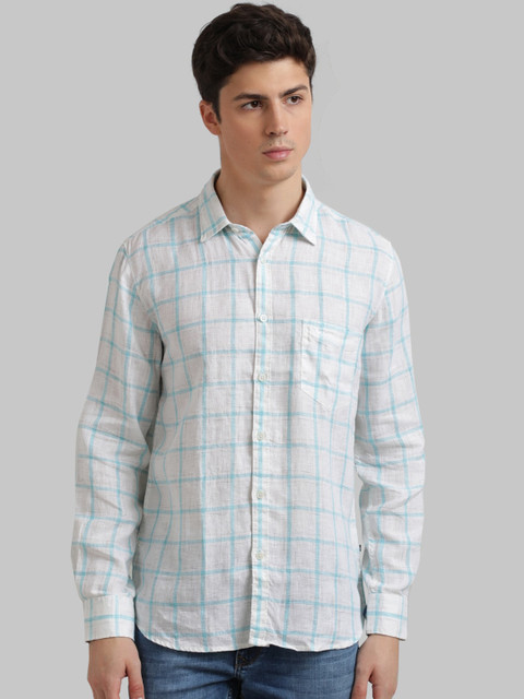 

Parx Men White & Blue Regular Fit Checked Casual Shirt