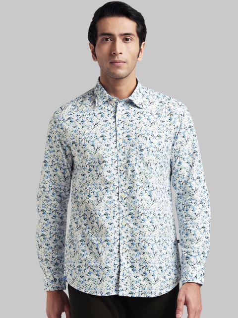 

Parx Men White & Blue Regular Fit Printed Casual Shirt