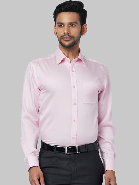 

Park Avenue Men Pink Regular Fit Solid Formal Shirt