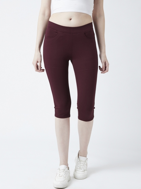 

Devis Women Burgundy Solid Tight Fit Capris