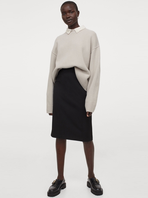 

H&M Women Black Solid Knee-length Pencil Skirt