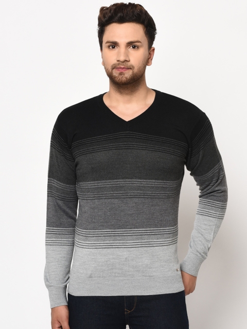 

98 Degree North Men Grey & Black Colourblocked Pullover Sweater