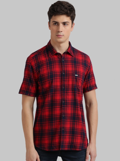 

Parx Men Red Regular Fit Checked Casual Shirt