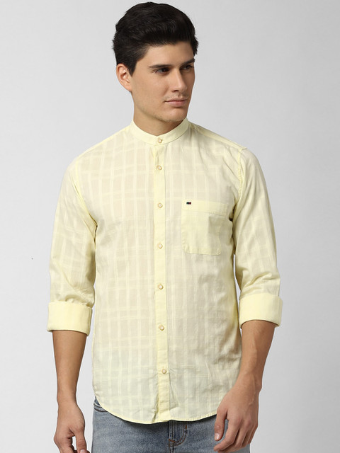 

Peter England Casuals Men Yellow Slim Fit Striped Casual Shirt