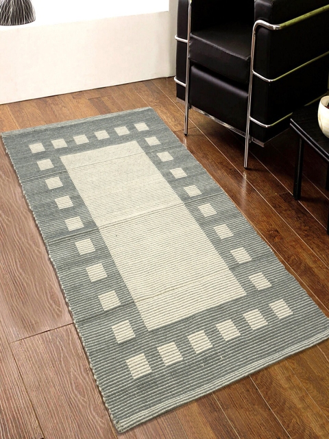 

Saral Home Grey & Off-White Geometric Multi-Purpose Handloom Made Dhurrie