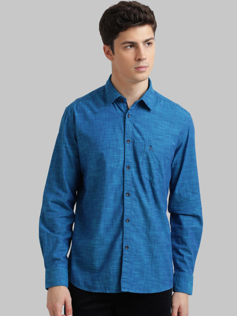 

Parx Men Blue Regular Fit Solid Casual Shirt