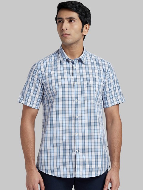 

Parx Men Blue & White Regular Fit Checked Casual Shirt