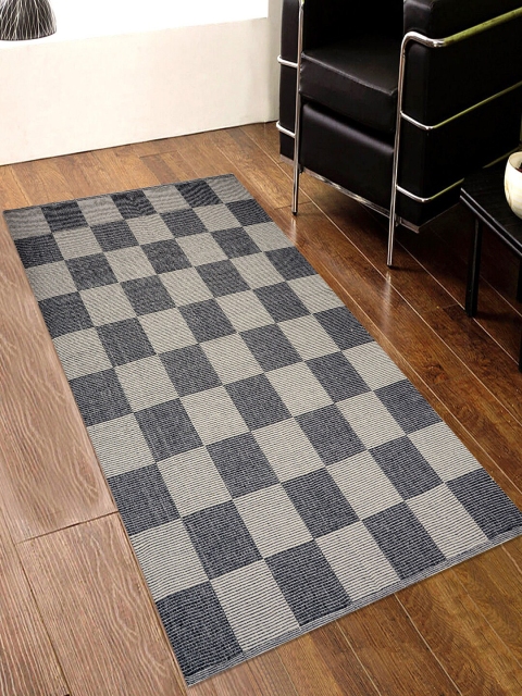 

Saral Home Black & Grey Checked Anti-Skid Floor Mats