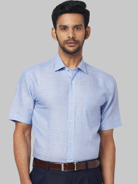 

Park Avenue Men Blue Regular Fit Self Design Formal Shirt