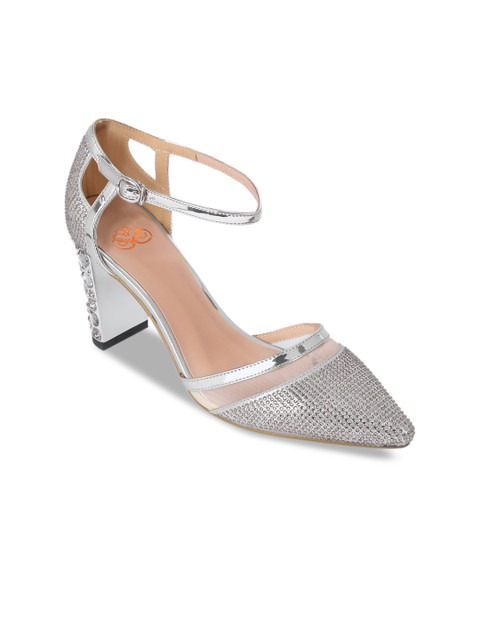 

Sole To Soul Women Silver-Toned Woven Design Pumps