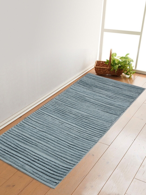 

Saral Home Grey Striped Anti-Skid Floor Mats