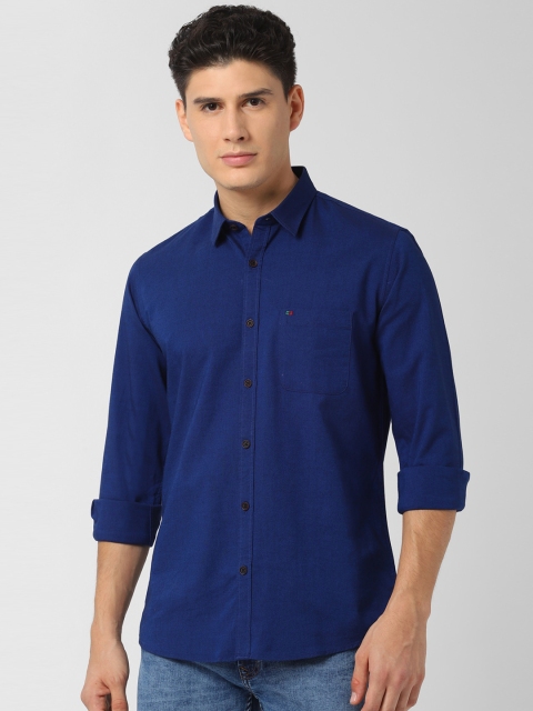 

Peter England Casuals Men Blue Slim Fit Solid Casual Shirt