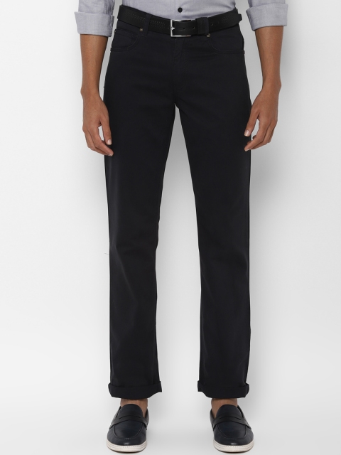 

Solly Jeans Co. Men Black Regular Fit Solid Regular Trousers