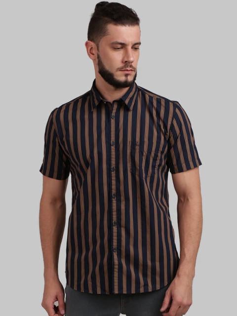 

Parx Men Navy Blue Regular Fit Striped Casual Shirt