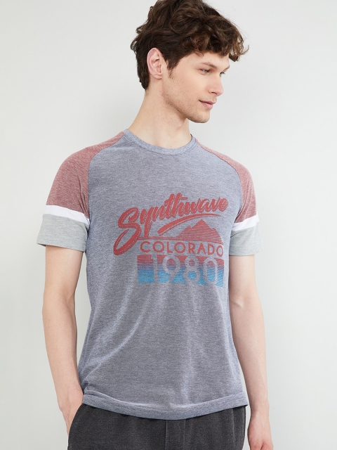 

max Men Navy Blue Printed Round Neck T-shirt