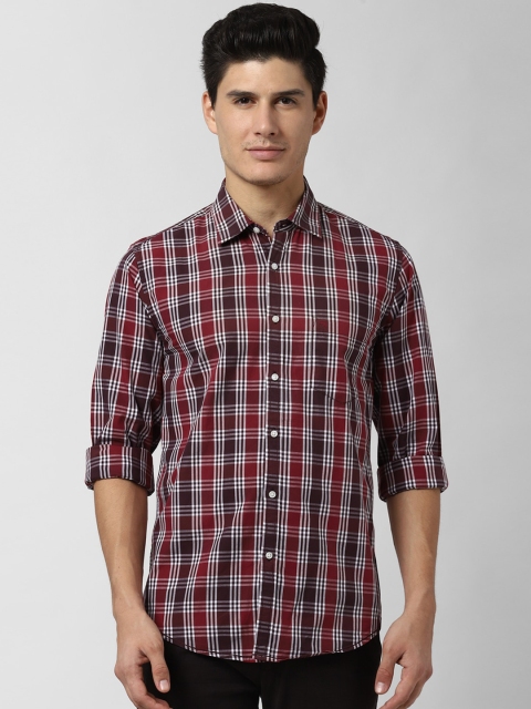 

Peter England Casuals Men Maroon Slim Fit Checked Casual Shirt