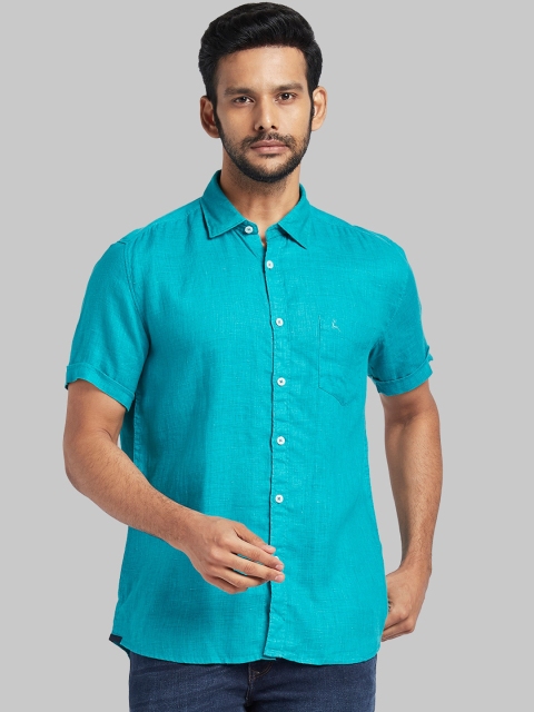 

Parx Men Blue Regular Fit Solid Casual Shirt