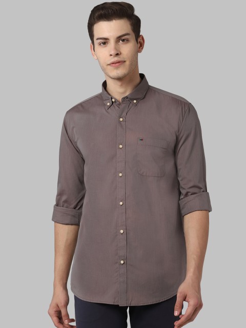 

Peter England Casuals Men Taupe Regular Fit Solid Casual Shirt