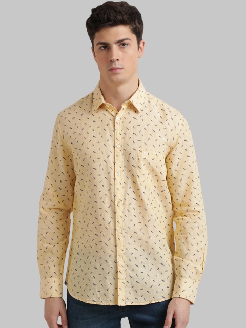 

Parx Men Yellow Regular Fit Printed Casual Shirt