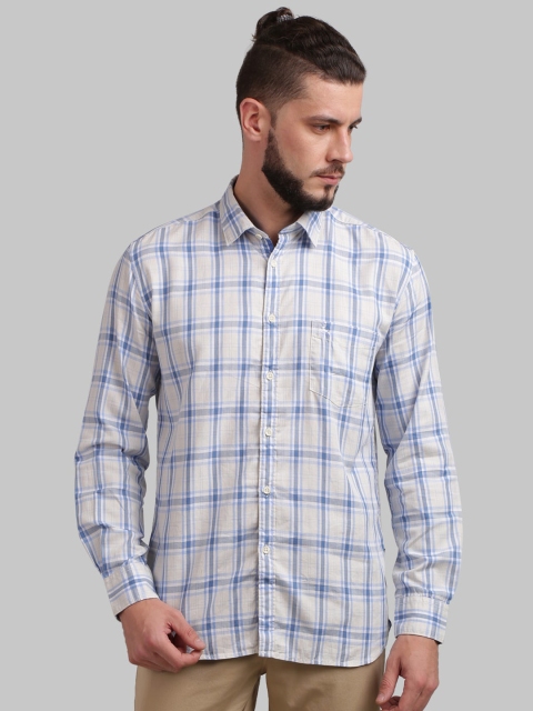 

Parx Men Beige & Blue Regular Fit Checked Casual Shirt