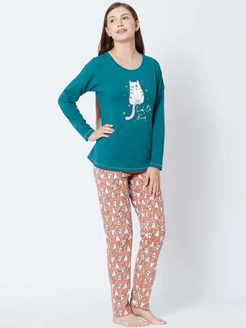

Sweet Dreams Women Green & Peach-Coloured Printed Night Suit