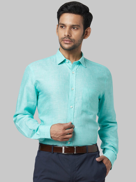 

Park Avenue Men Sea Green Regular Fit Solid Formal Shirt
