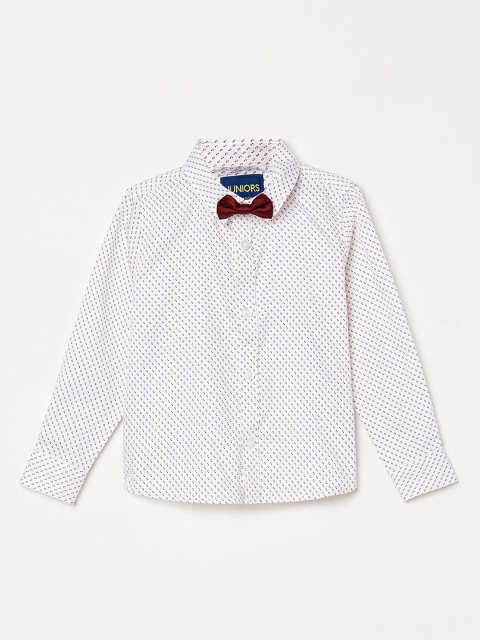 

Juniors by Lifestyle Boys White Slim Fit Printed Casual Shirt With Bow Tie
