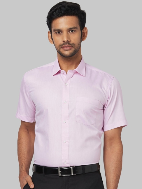 

Park Avenue Men Pink Regular Fit Self Design Formal Shirt