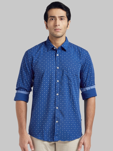 

Parx Men Blue Regular Fit Printed Casual Shirt