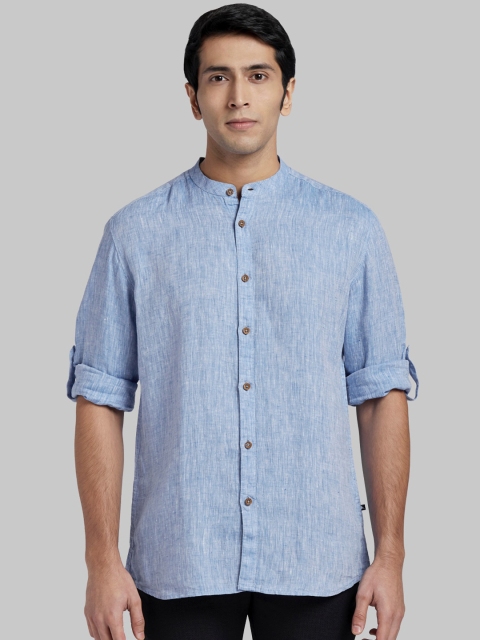 

Parx Men Blue Regular Fit Solid Casual Shirt