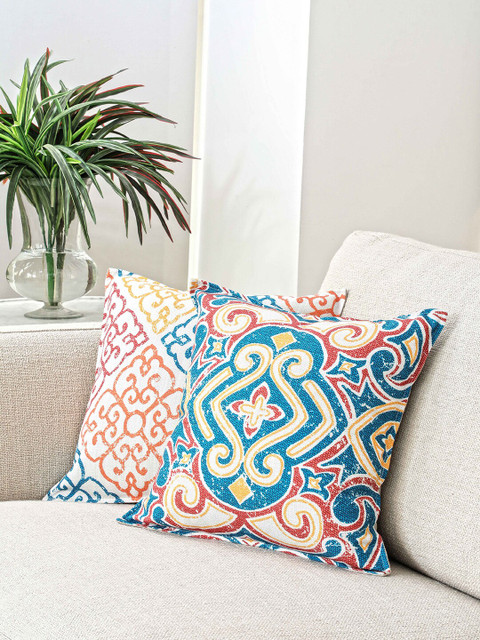 

BLUE BOAT White & Blue Set of 2 Ethnic Motifs Square Cushion Covers