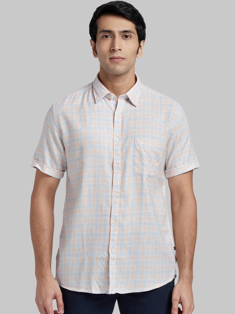 

Parx Men Orange & Blue Regular Fit Checked Casual Shirt