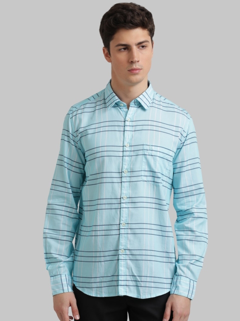 

Parx Men Blue Regular Fit Striped Casual Shirt