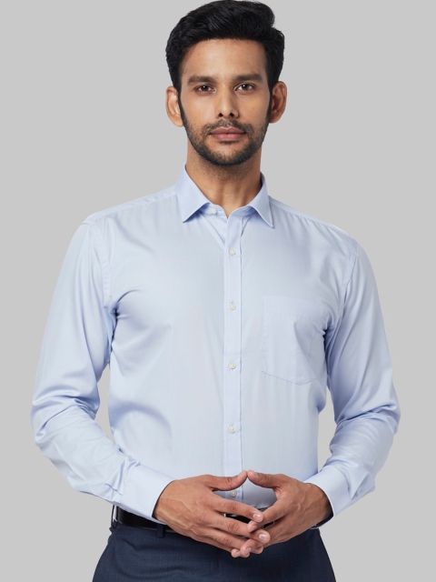 

Park Avenue Men Blue Regular Fit Solid Formal Shirt