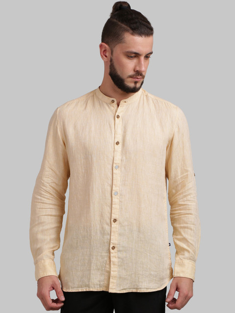 

Parx Men Beige Regular Fit Solid Casual Shirt