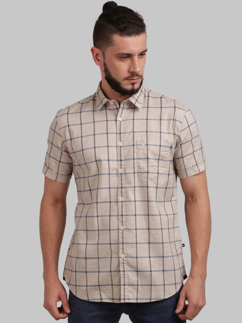 

Parx Men Beige & Blue Regular Fit Checked Casual Shirt