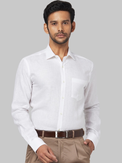 

Park Avenue Men White Regular Fit Solid Formal Shirt