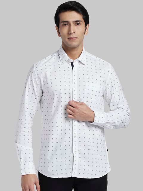 

Parx Men White Regular Fit Printed Casual Shirt