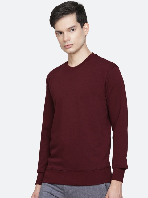 

Free Authority Men Maroon Solid Sweatshirt