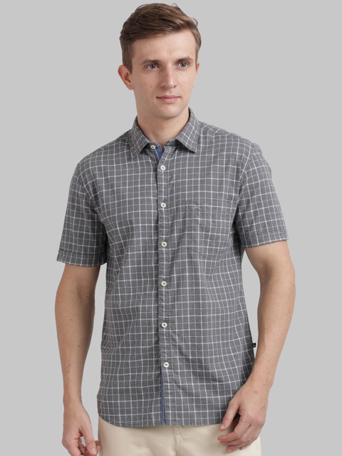 

Parx Men Grey Regular Fit Checked Casual Shirt