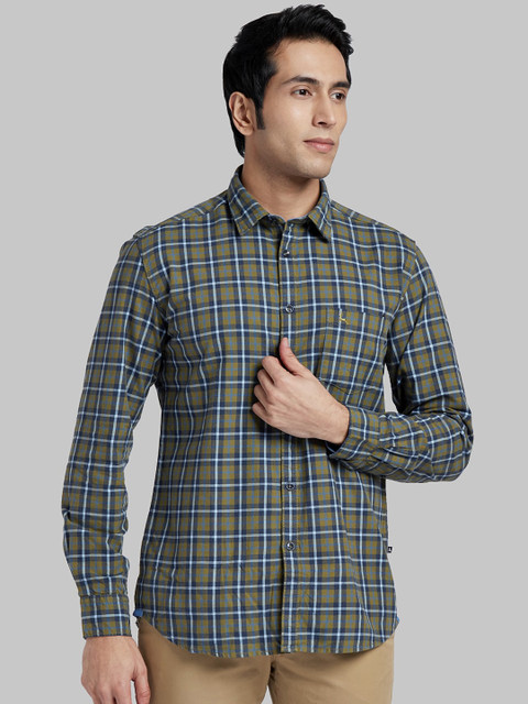 

Parx Men Green & Blue Regular Fit Checked Casual Shirt